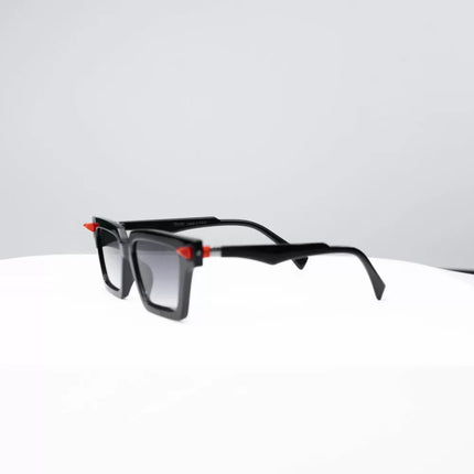 Bold Square sunglasses,